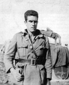 Photo of Bill Alexander in uniform of Internation Brigade